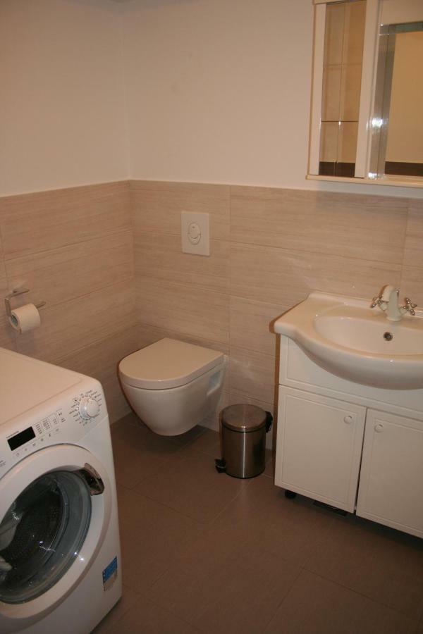 Apartment Vuk 普拉 外观 照片